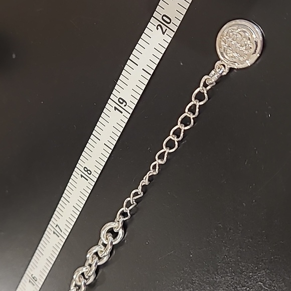 Hammered Silver Tone Necklace - Picture 4 of 4